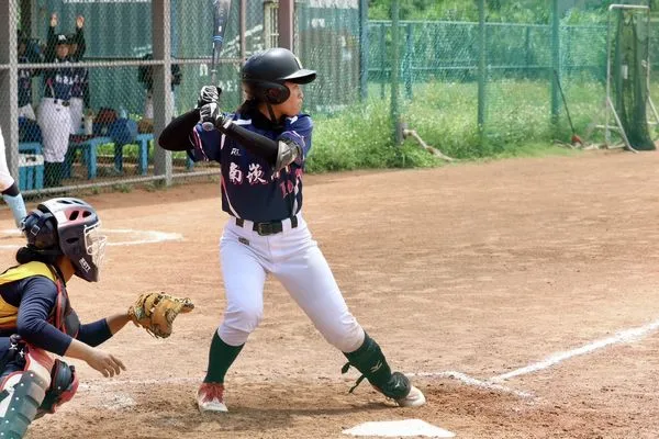 ▲南崁第四棒姜羽薇單場2安打3打點。南崁分組第一晉級目標冠軍。(圖/學生棒聯提供)