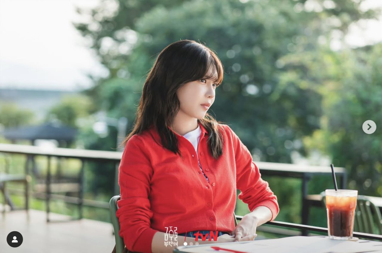 占卜,星座。(圖/tvn_drama IG)