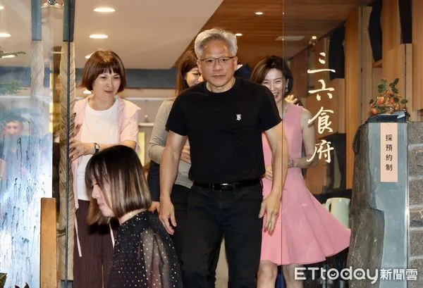 ▲輝達創辦人黃仁勳這波來台行程最後一晚!大啖私廚「三六食府」。(圖/記者黃國霖攝)
