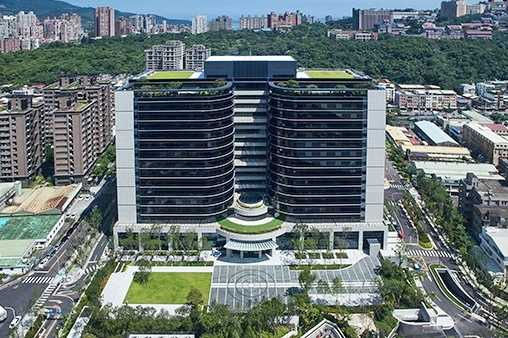 華碩位於關渡的立功大樓有綠建築認證。(圖/翻攝自中麟營造官網)