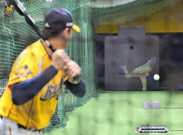 ▲中信兄弟引進Trajekt Arc發球機。(圖/中信兄弟提供)