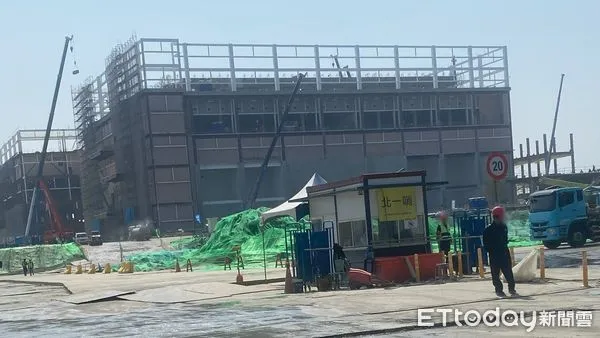 ▲台積電嘉義廠發生工安意外,工人遭變電箱砸中宣告不治。(圖/民眾提供,下同)