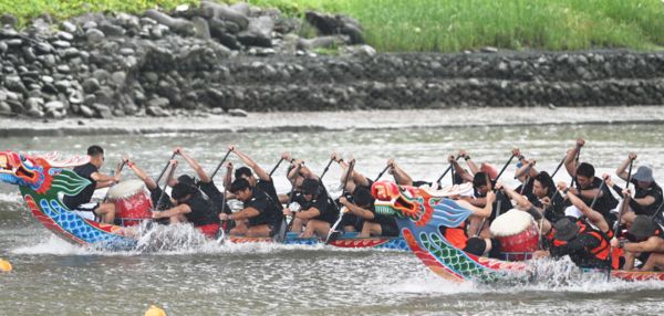 ▲打火猛男「消BRO快」在世壯運龍舟項目奮力出擊。(圖/取自世壯運官網)