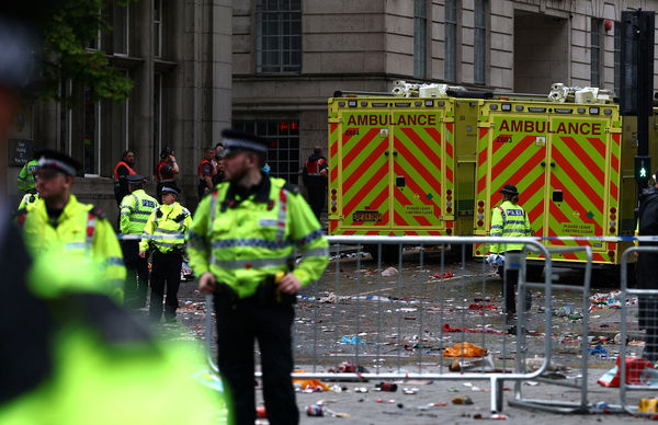 ▲▼英國利物浦冠軍遊行,發生汽車衝撞人群。(圖/路透)