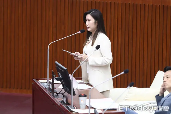 ▲台北市議員柳采葳。(圖/記者林敬旻攝)