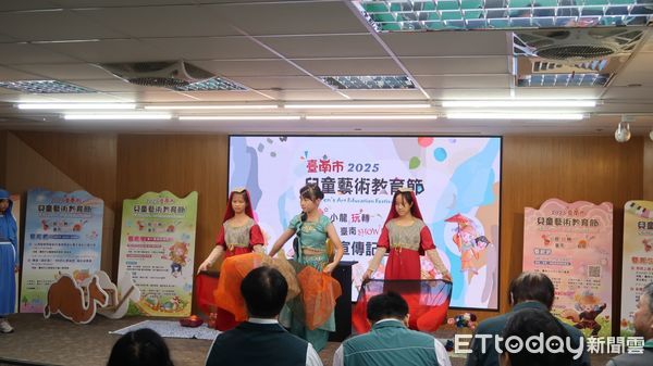 ▲2025台南兒童藝術教育節記者會登場,三村國小學童帶來直笛與舞蹈表演,展現跨域藝術能量。(記者林東良翻攝,下同)