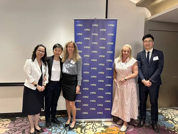 ▲左起台灣運保總經理楊瑞如、資深理賠董事黃海濤、地區理賠董事Amy Loveseth、資深理賠董事Emma Liddell、資深理賠主任林日進。(圖/大英船東互保協會)