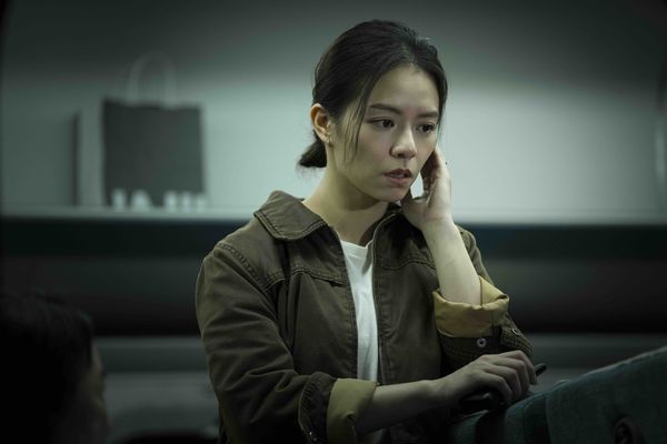 ▲《96分鐘》林柏宏與宋芸樺飾演新婚夫妻檔,被捲入突如其來的死亡危機。(圖/華影國際提供)