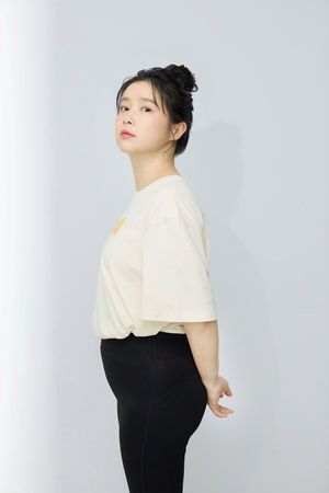 ▲李佳穎產後肚子縮不回去,被老公虧「像青蛙」,逆襲狂減7公斤。(圖/美体專科提供)