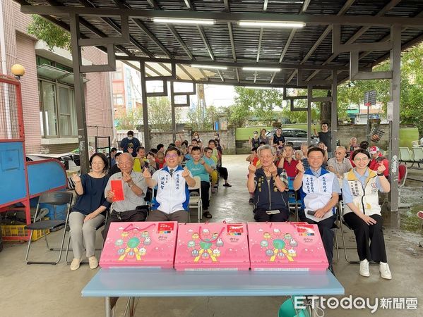 ▲南投縣政府於端午節前夕關懷機社福構院民,傳遞溫情與祝福。(圖/南投縣政府提供,下同)