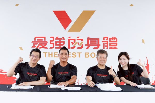 ▲劉傑化(左起)、高英軒、柯有倫、蘇武乾參加《最強的身體》錄影。(圖/截取柯有倫IG)