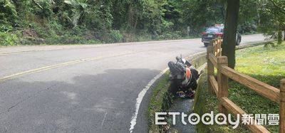 騎烏賊車遭騎士攔下碎念　苗栗翁暴怒砍人！棄車躲回家被逮