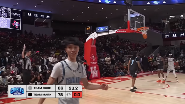 ▲Ray在慈善籃球賽中表現驚人。(圖/翻攝自YouTube/RayAsianBoy Live)