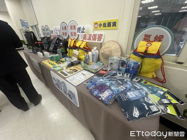 ▲▼環境部長彭啓明今(3日)宣布「抗高溫調適對策聯盟」成立,並提出相關行動策略,包括建立高溫應變啟動機制、試辦抗高溫調適對測驗練,並建置高溫防護地圖。(圖/記者許敏溶攝)