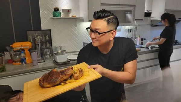 ▲王輔立目前是雲朗觀光集團行政主廚。(圖/記者葉文正攝)