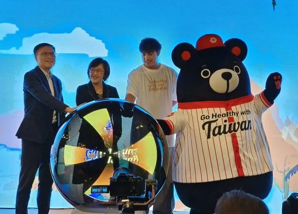 ▲左起貿協副秘書長。(圖/記者張佩芬攝)