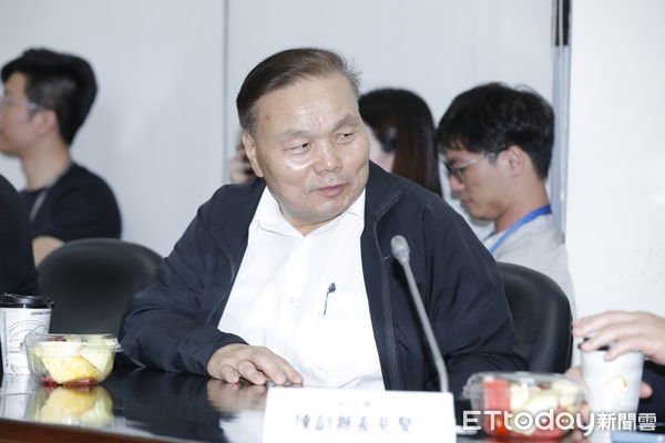 ▲▼行政院統刪一般性補助款,地方政府聯合提起訴願,花蓮副縣長顏新章出席。(圖/記者湯興漢攝)