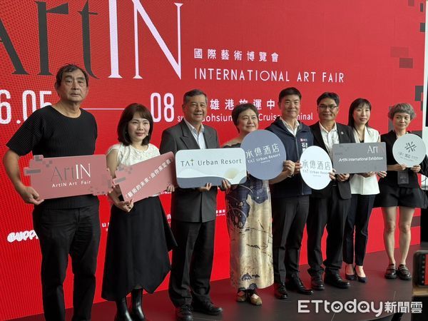 ▲▼承億酒店攜手香港畫廊,於高雄港旅運中心舉辦首屆「ArtIN 國際藝術博覽會」。(圖/記者許宥孺攝)