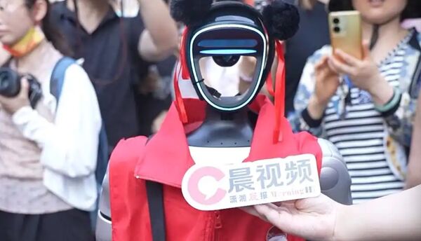 ▲▼ 大陸2025AI監考 。(圖/翻攝 北京日報、瀟湘日報、江西日報)