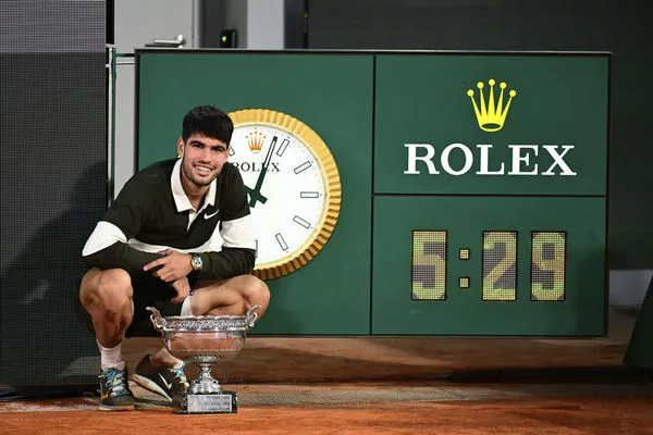 ▲▼西班牙「小蠻牛」艾卡拉茲在法網決賽上演史詩級逆轉,讓2追3在超級搶十勝出。(圖/達志影像/美聯社)