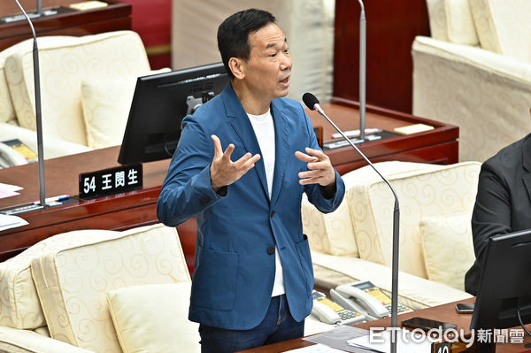 ▲▼台北市議員鍾小平。(圖/記者李毓康攝)