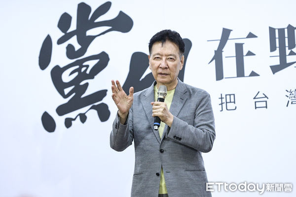 ▲趙少康出席黨外在野大聯盟成立大會。(圖/記者林敬旻攝)