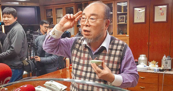 台北市體育總會前會長呂威震與已故議員李新有衝突,還曾以「短命」、「無知」指涉李新引發公憤。(圖/報系資料照)