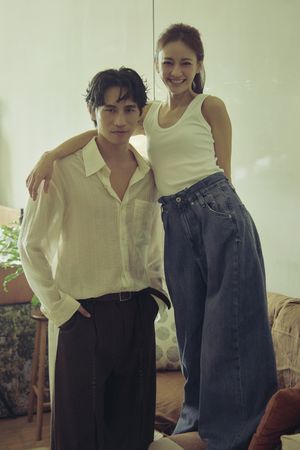 ▲▼ 柏霖邀請陳意涵助陣MV。(圖/索尼音樂提供)