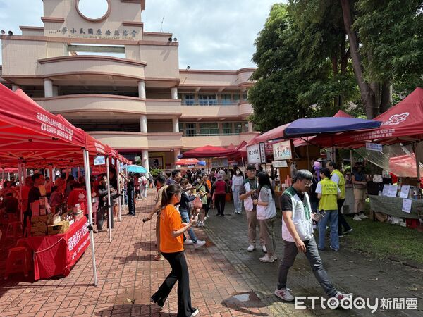 ▲「虎尾驛起響愛公益園遊會」今日熱鬧登場。(圖/記者游瓊華翻攝)