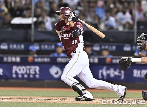 ▲▼中職林立。(圖/記者李毓康攝)