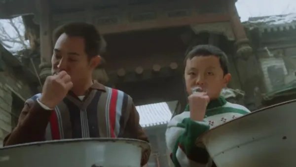 ▲▼李連杰合體御用兒子謝苗,互動勾起回憶殺。(圖/翻攝自微博)