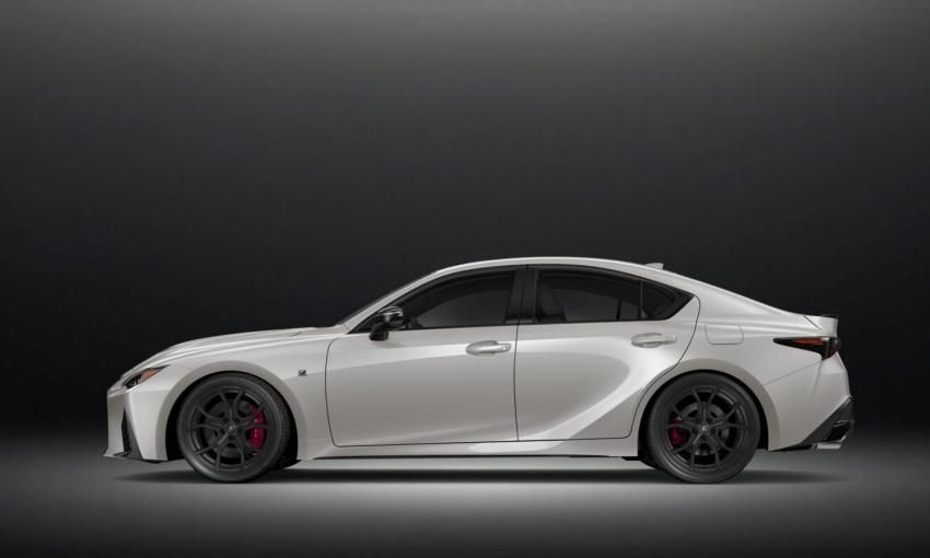 ▲LEXUX IS500即將告別車壇。(圖/翻攝自LEXUS)