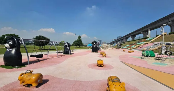 新北大都會公園以超過1800萬人次,榮登全台最熱門景點。(圖/報系資料照)