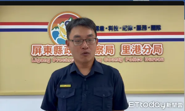 ▲里港警分局大平派出所所長孫得恩對竊案做說明。(圖/記者陳崑福翻攝)