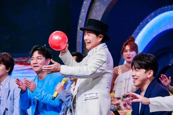 ▲黃西田「不老頑童」童心未泯。(圖/中視提供)