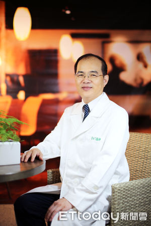 ▲花蓮慈濟醫院葉日弌主任說,高濕度及高溫的狀況下,就可能產生熱傷害。(圖/慈濟醫學中心提供,下同)