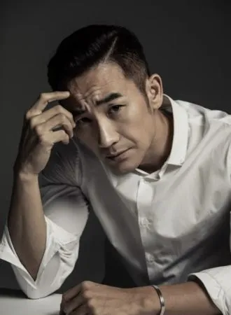 ▲嚴泰雄2016年認性交易,之後便消失在圈內。(圖/翻攝自嚴泰雄)