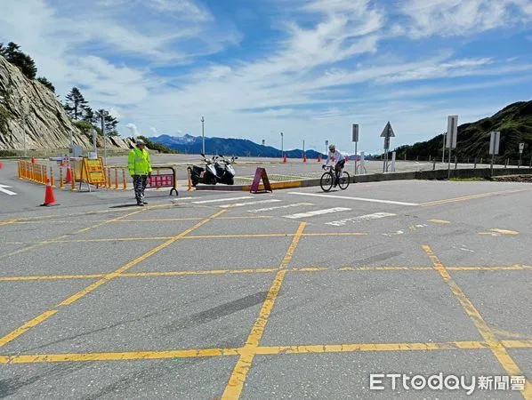▲合歡山武嶺地區6月下旬將舉辦4場自行車賽事活動,仁愛警方加強交通疏導。(圖/記者高堂堯翻攝,下同)