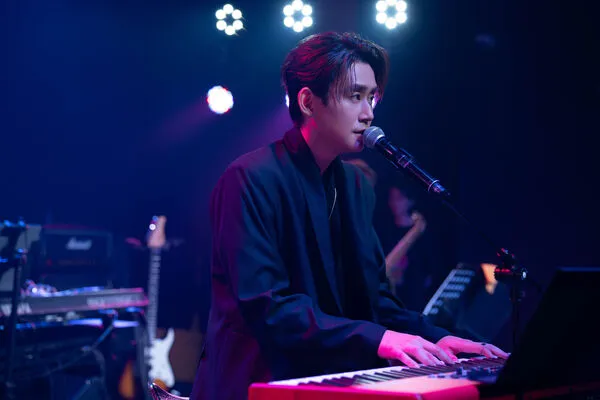 ▲▼陳乃榮今晚帥氣開唱。(圖/Heartbeats Production提供)