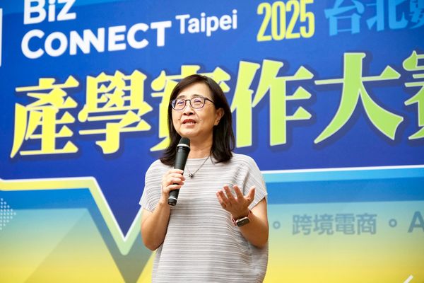 ▲台北市林奕華副市長親臨現場勉勵同學。(圖/台北市政府提供)