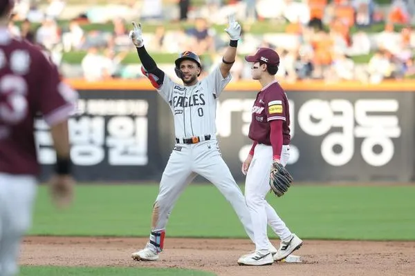 ▲▼韓華鷹里貝拉托。(圖/翻攝自Instagram/hanwhaeagles_soori)