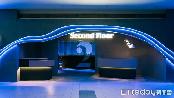 ▲貳樓高雄夢時代店6/26開幕 新推在地飲品「豆漿紅茶」。(圖/貳樓提供)