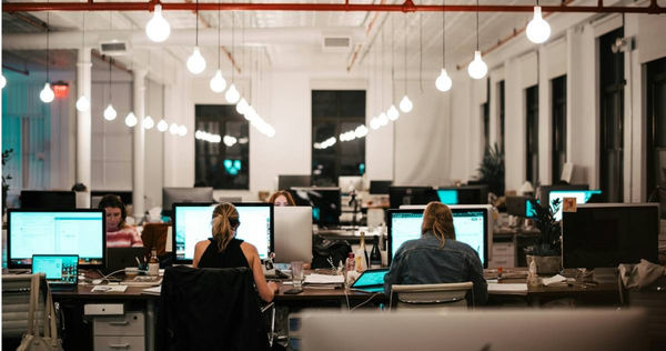 日本近期興起1種辭職代辦服務,解決不少人難以開口提離職的困擾。(示意圖/unsplash)