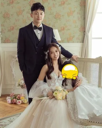 ▲貝童彤丈夫結婚7年,育有一名女兒,一家三口十分幸福。(圖/翻攝自Instagram/baytongtong)