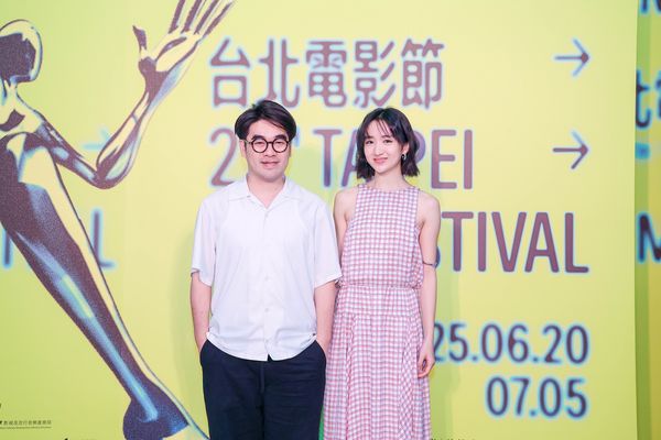 ▲《久別重逢》導演梁禮彥與主演許恩怡親臨北影媒體茶敘。(圖/台北電影節提供)