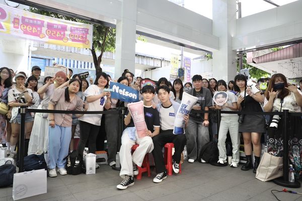 ▲紀成澔(左)、葛兆恩一同出席活動。(圖/Dr. May提供)