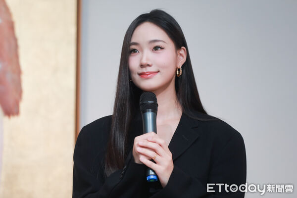 ▲▼小S二女兒 許韶恩( Lily Hsu )首場個展《Prey of Prey》開幕活動。(圖/記者周宸亘攝)