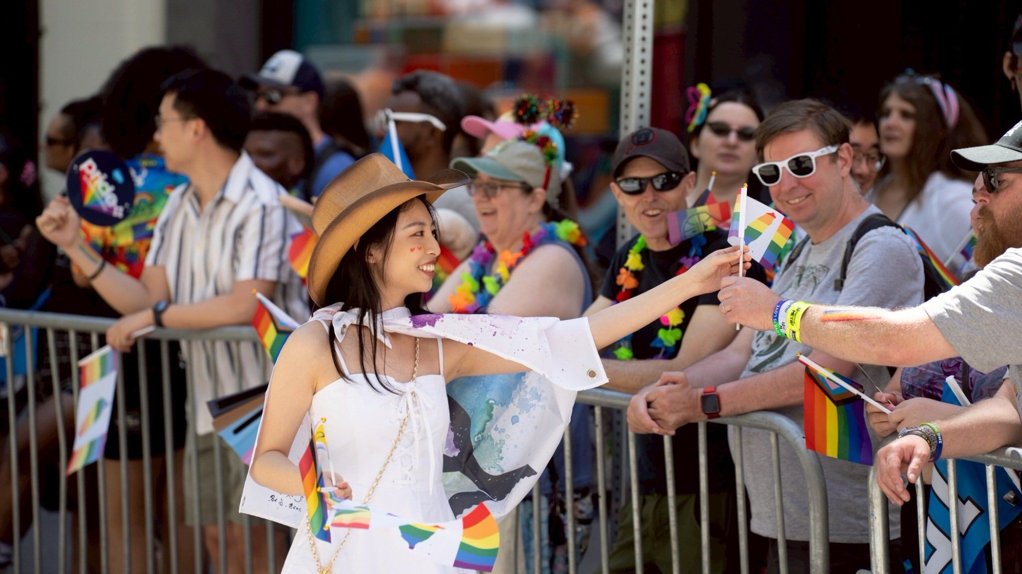 ▲▼ 台灣隊首度亮相西雅圖同志遊行。(圖/翻攝自臉書/Taiwanese Association of Greater Seattle 大西雅圖台灣同鄉會)