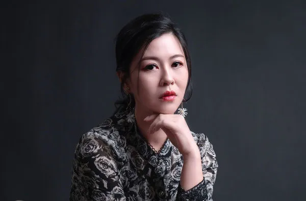 ▲▼ 陳奕珊從餐飲千金變教唱天后。(圖/陳奕珊提供)