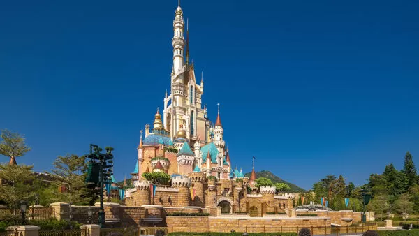 ▲香港旅遊發展局驚喜祭出「香港盛夏派對」活動,超過150項優惠讓赴港旅客省荷包。(圖/港旅局與各單位提供)